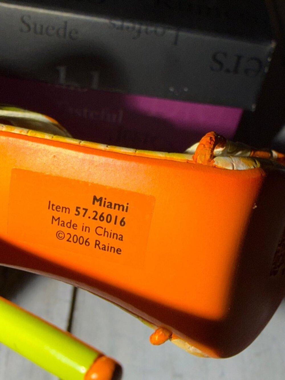 2006 Just the Right Shoe Raine "Miami" Mini Shoe Figurine NEW w/Box & COA #26016 - Picture 11 of 11